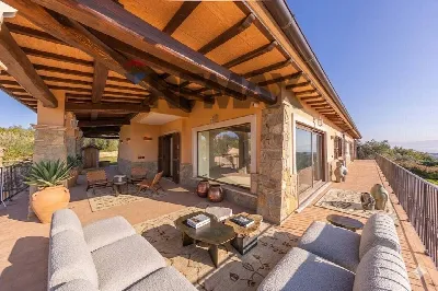 Casa Indipendente a Castelnuovo di Porto