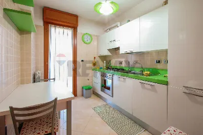 Appartamento in vendita a Roma, Eur, torri... - foto 9