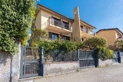 Casa Indipendente in vendita a Trecastagni - foto 1