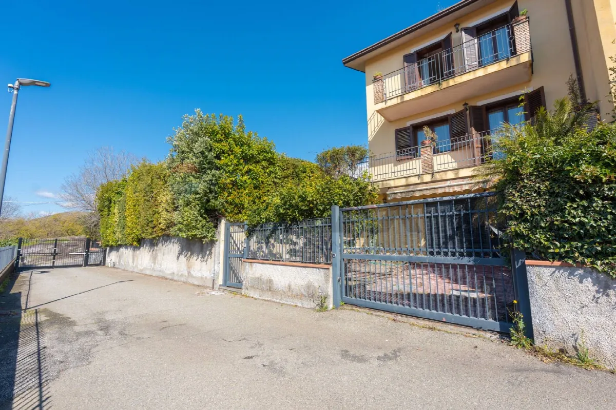 Casa Indipendente in vendita a Trecastagni - foto 2