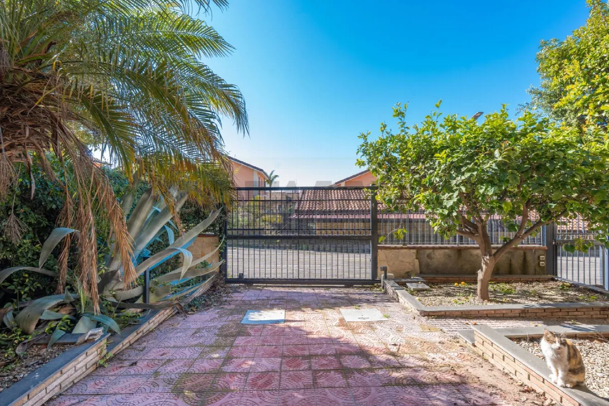 Casa Indipendente in vendita a Trecastagni - foto 3