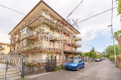 Appartamento in vendita a Tremestieri Etne... - foto 1