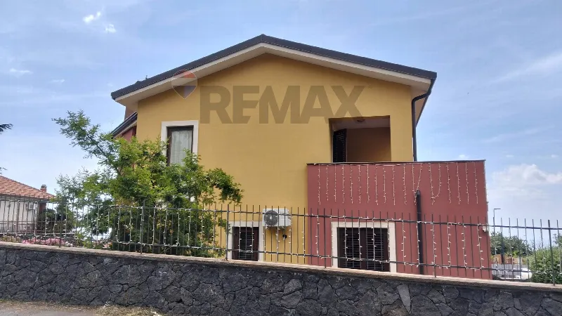 Villa in vendita a Pedara - foto 1