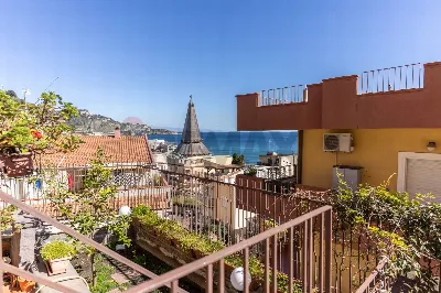 Appartamento in vendita a Giardini-Naxos - foto 1