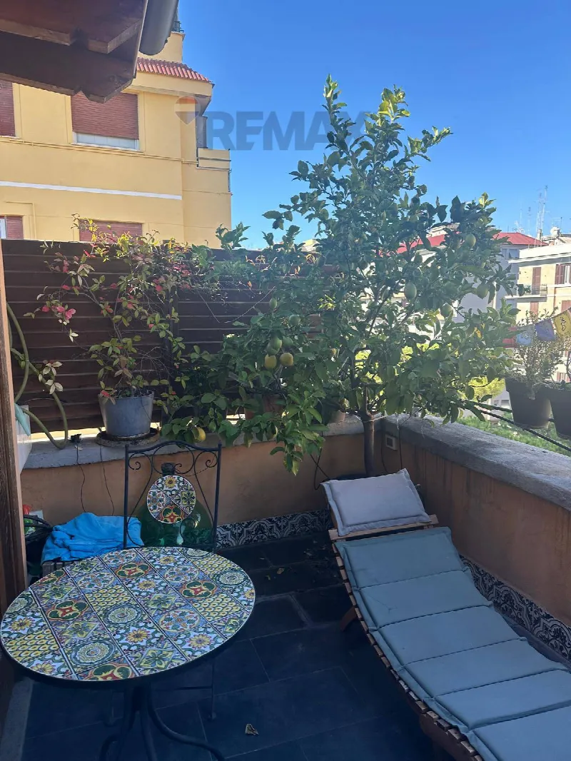 Appartamento in vendita a Roma, Appio Latino, Colli Albani - foto 1