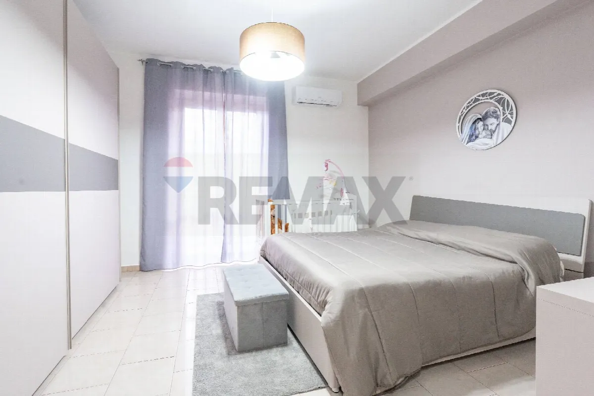 Appartamento in vendita ad Aci Sant'Antonio - foto 3