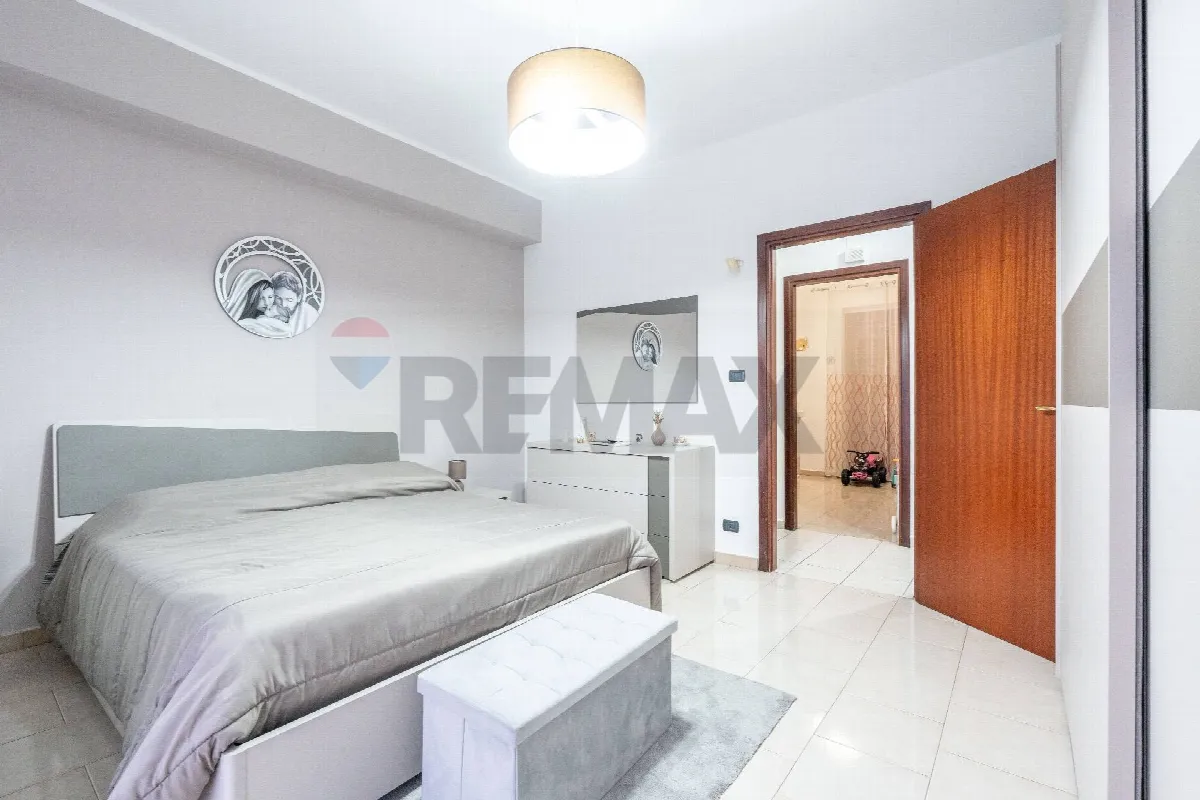 Appartamento in vendita ad Aci Sant'Antonio - foto 4