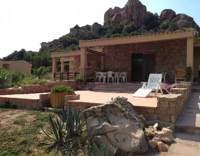Casa Indipendente a Trinità d'Agultu e Vignola