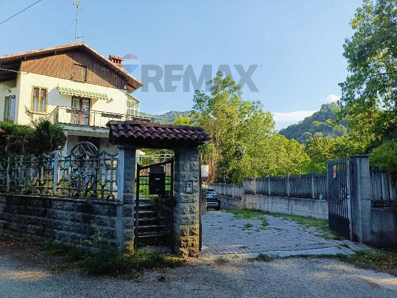 Casa Indipendente in vendita a Trana - foto 1