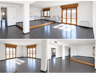 Appartamento in vendita a Pavia, Centro - foto 1
