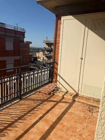 Appartamento in vendita a Guidonia Montece... - foto 8