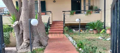 Villa in vendita a Caserta - foto 2
