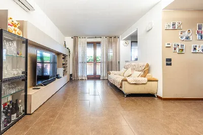 Appartamento in vendita a Milano, Ripamont... - foto 2