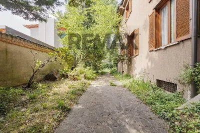 Villa in vendita a Monza, San fruttuoso, b... - foto 4