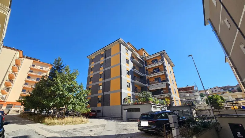 Appartamento in vendita a L'Aquila, Torretta, Torrione, Santa Barbara, San Sisto - foto 1