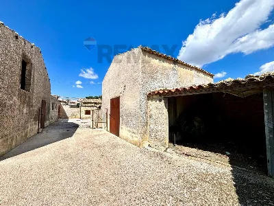 Rustico/Casale in vendita a Ragusa, Zona i... - foto 7