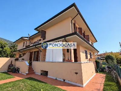 Casa Indipendente a Pietrasanta