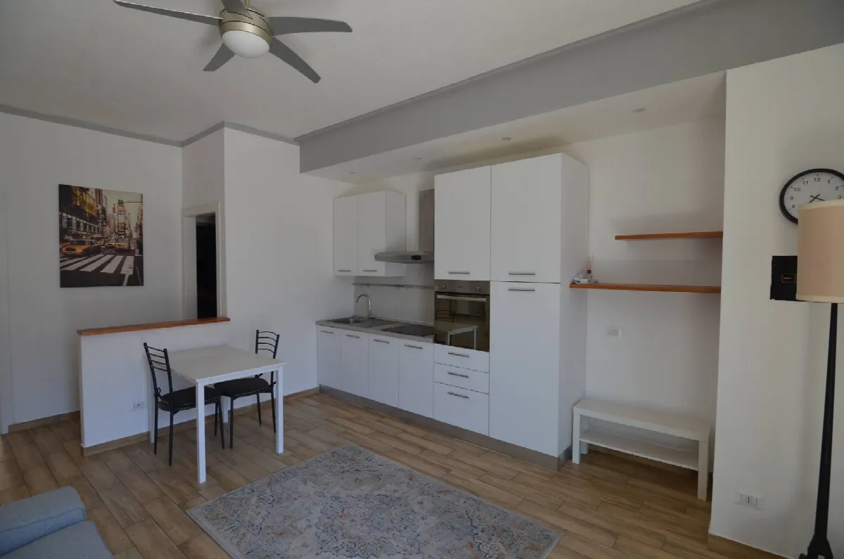 Appartamento in vendita a Lecco, Centro, Lungolago - foto 2