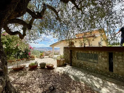 Villa a Santa Caterina Villarmosa