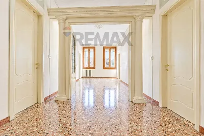 Appartamento in vendita a Venezia - foto 1