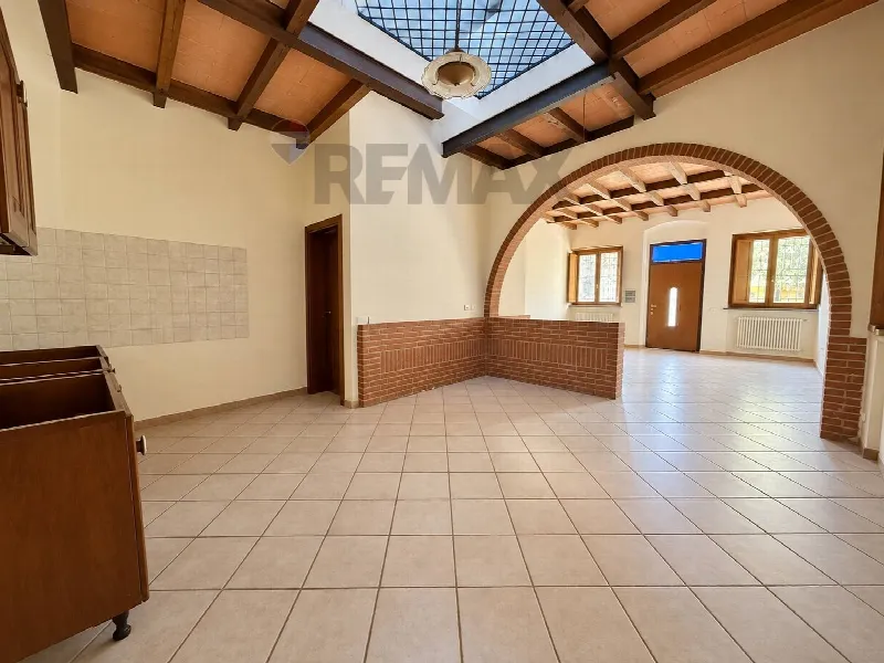 Casa Indipendente in vendita a Sesto ed Uniti - foto 1