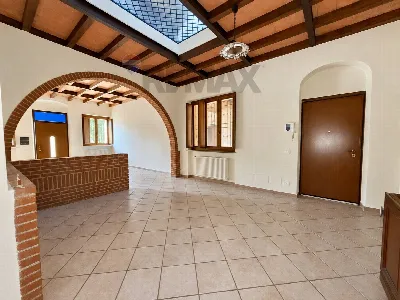 Casa Indipendente in vendita a Sesto ed Un... - foto 2