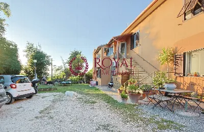 Appartamento in vendita a Livorno, Porta A... - foto 2