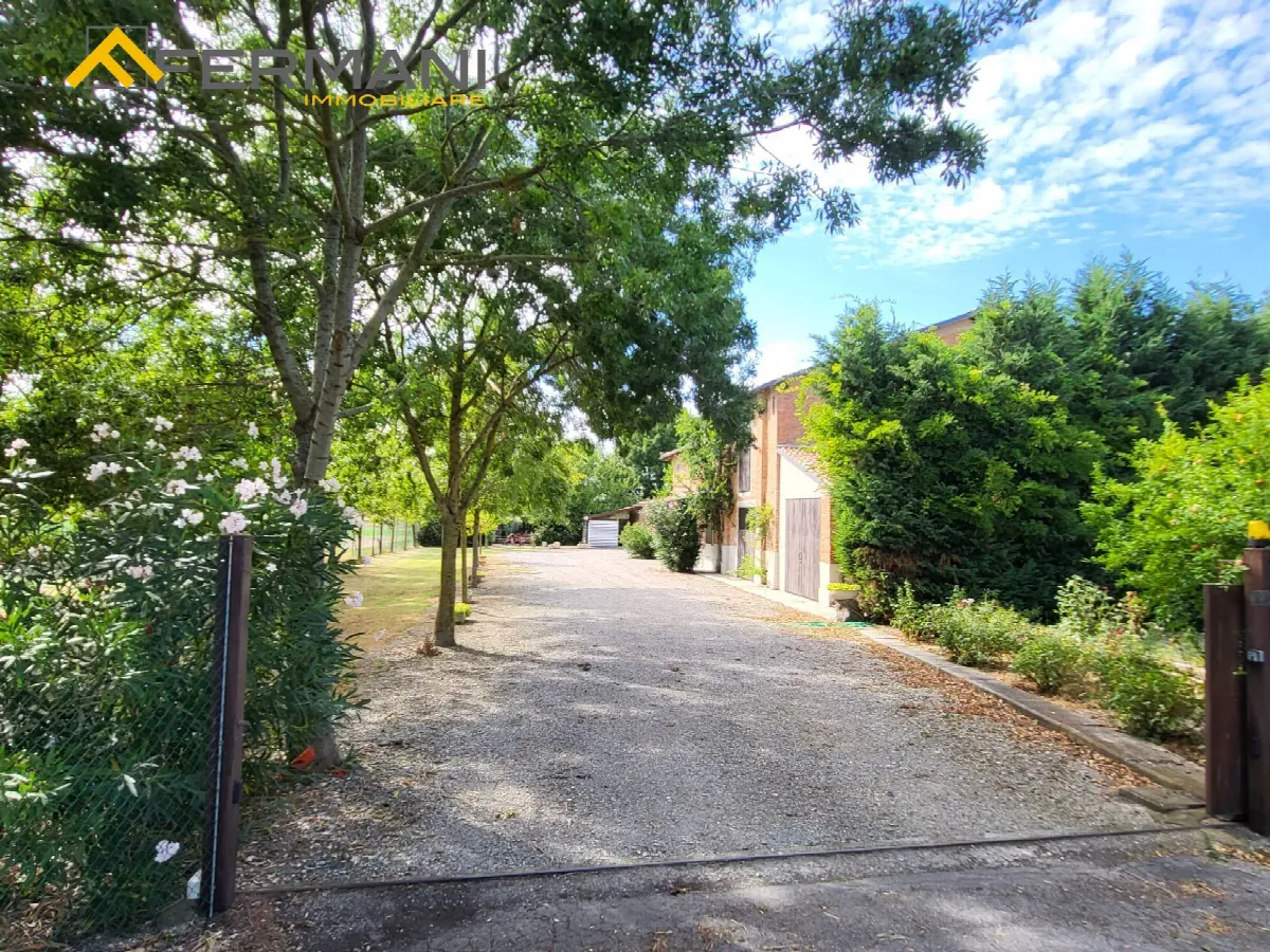Rustico/Casale in vendita a Castel Guelfo di Bologna - foto 2