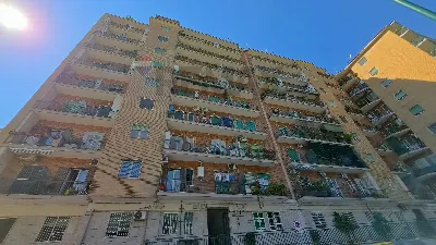 Appartamento in vendita a Napoli, Fuorigro... - foto 1