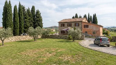 Rustico/Casale in vendita a Pelago - foto 2