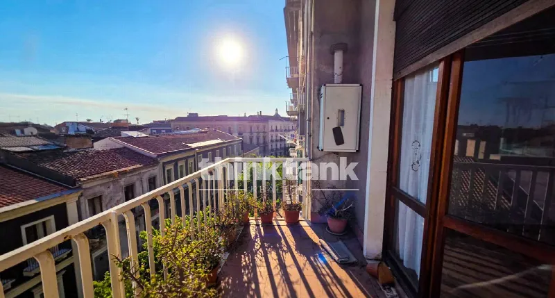 Appartamento in vendita a Catania, Centro Storico, Porto - foto 1