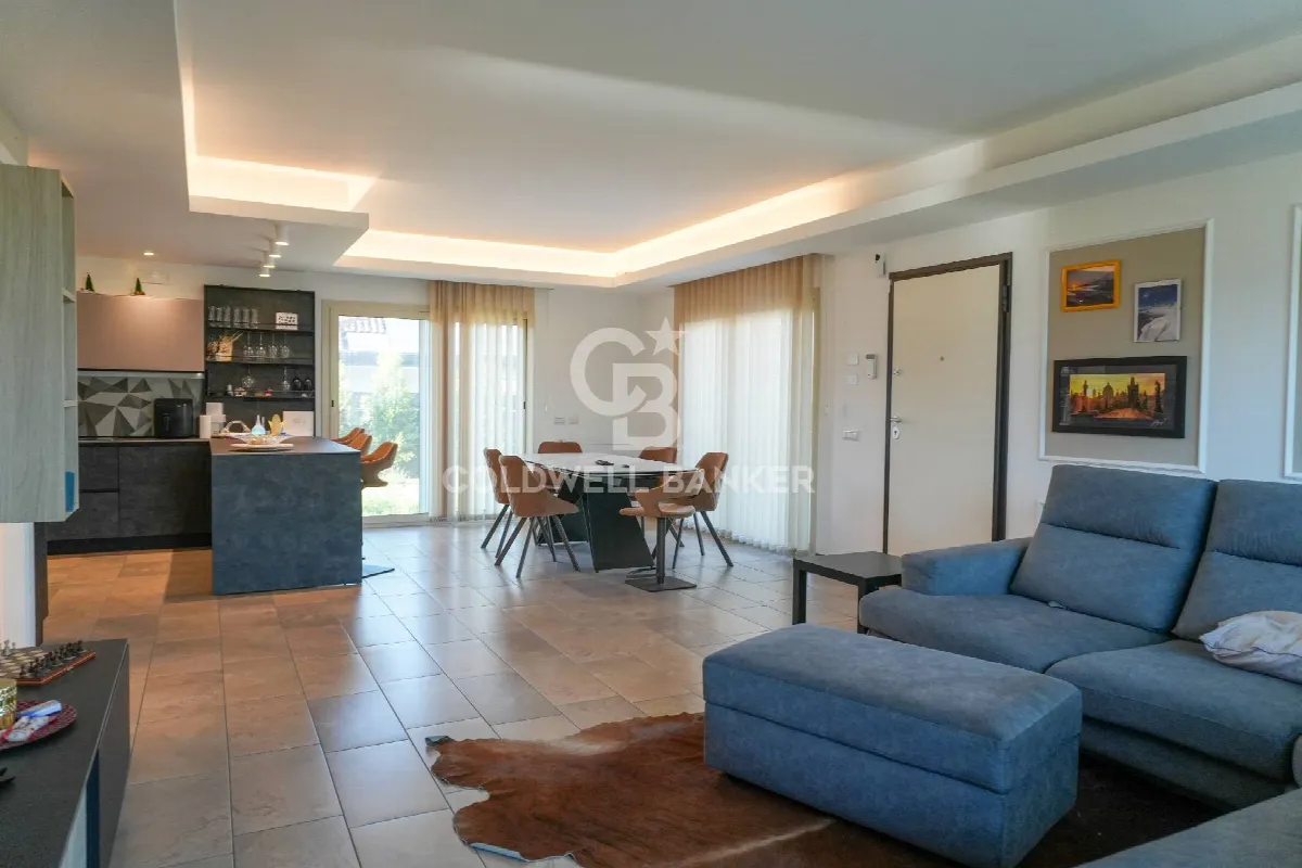 Villa in vendita ad Aci Sant'Antonio - foto 3