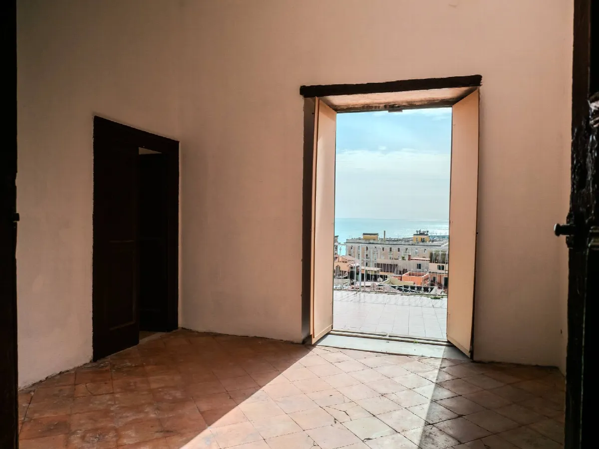 Appartamento in vendita a Salerno, Centro Storico, Teatro Verdi, Centro - foto 5