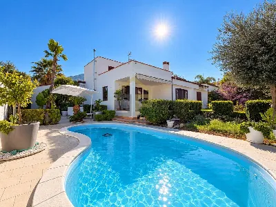Casa Indipendente in vendita a Carini - foto 1