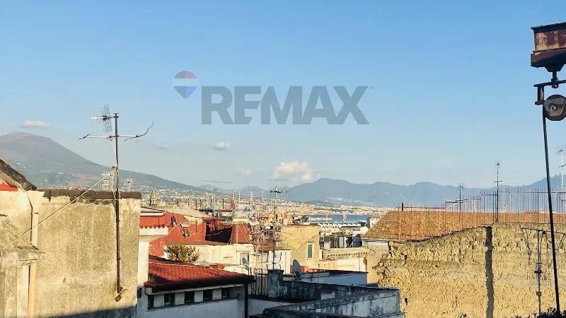 Appartamento in vendita a Napoli, Centro - foto 1