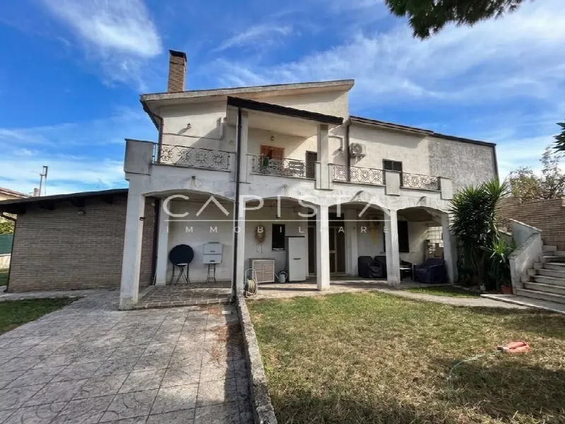 Villa in vendita a Poggiofiorito - foto 1
