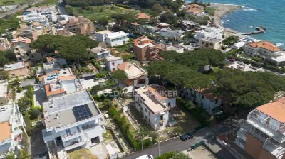 Villa a Santa Marinella