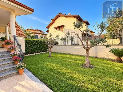 Villa in vendita a Roma, Lunghezza, Castel... - foto 1