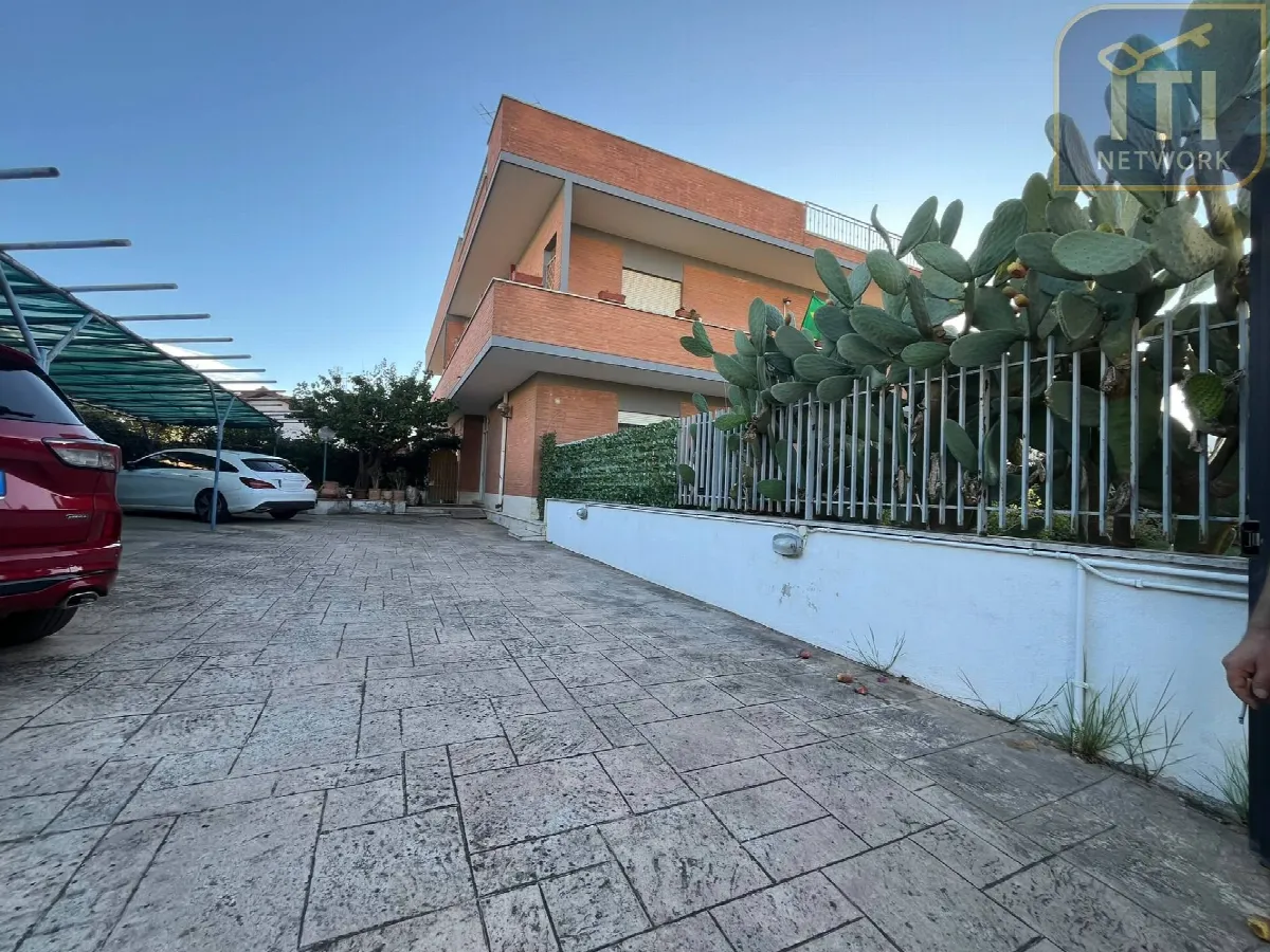 Casa Indipendente in vendita ad Ardea - foto 3