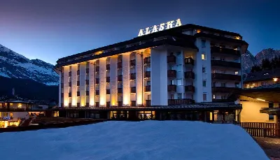 Palazzo/Stabile a Cortina d'Ampezzo