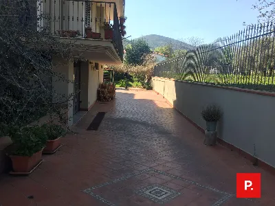Villa in vendita a Caserta - foto 2