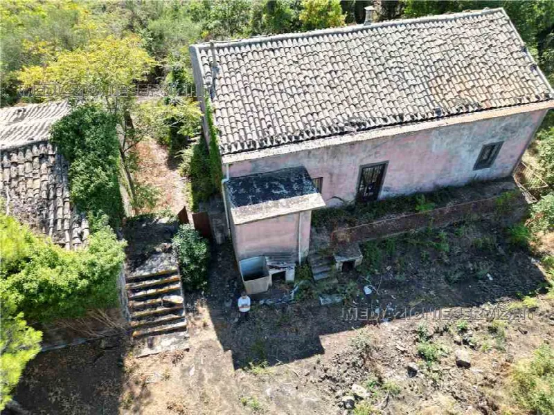Rustico/Casale in vendita a Piedimonte Etneo - foto 1