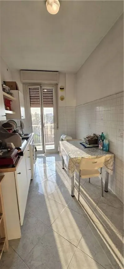 Appartamento in vendita a Modena, Centro - foto 1