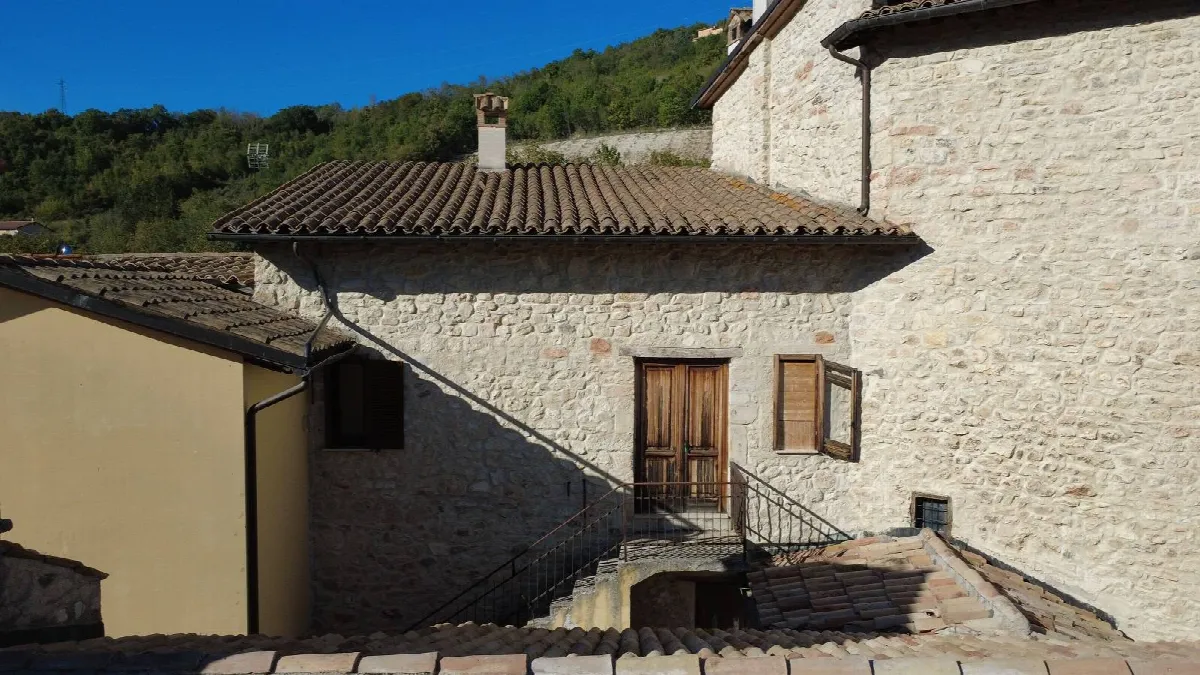Casa Indipendente in vendita a Sellano - foto 3