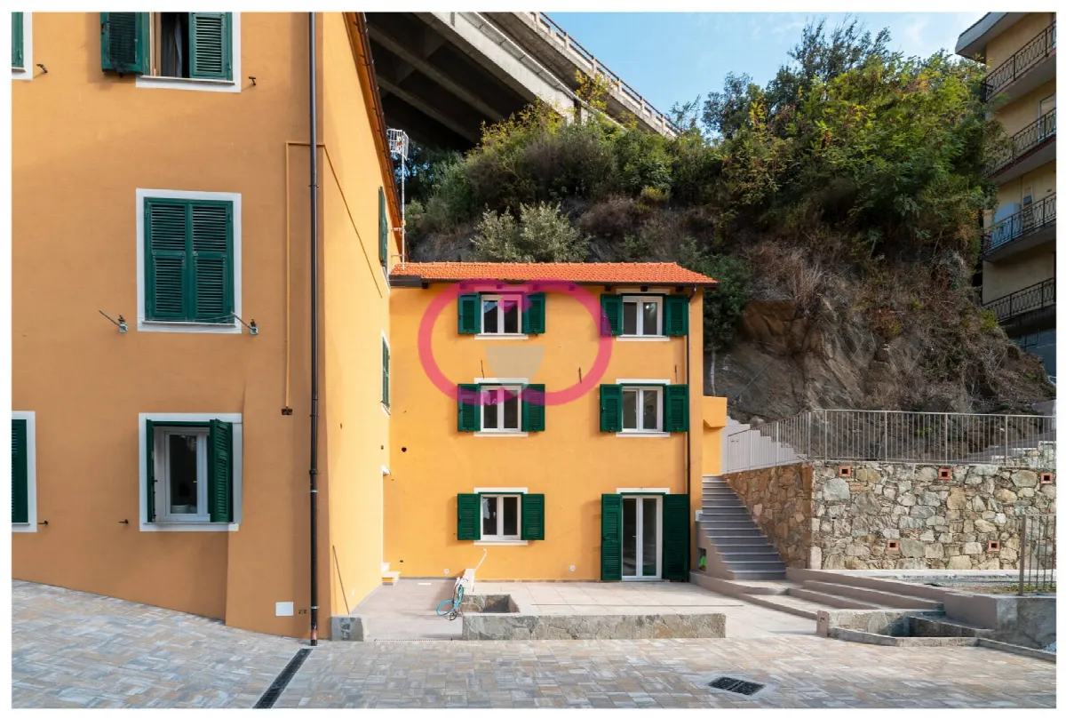 Casa Indipendente in vendita a Varazze - foto 3