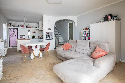Villa in vendita a Viareggio - foto 2