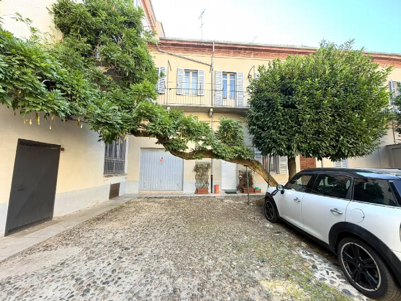 Appartamento in vendita ad Alessandria, Piazza Genova, Ospedale, Borgo Rovereto, Piscina - foto 1
