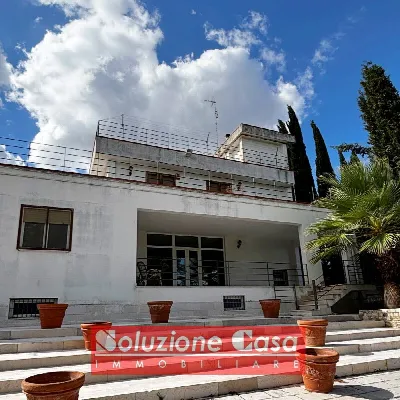 Villa in vendita a Canosa di Puglia - foto 1