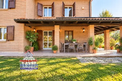 Villa in vendita a Sala Bolognese - foto 3