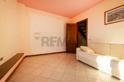 Casa Indipendente in vendita a Besozzo - foto 10